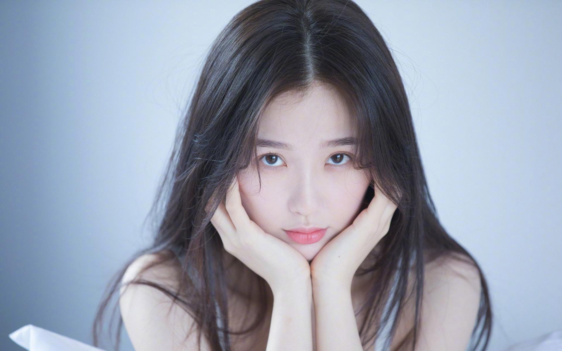 爱游戏体育官方网站-比利时男篮在欧洲预赛中拼搏奋战，迎接奥运最后冲刺，比利时男篮阵容