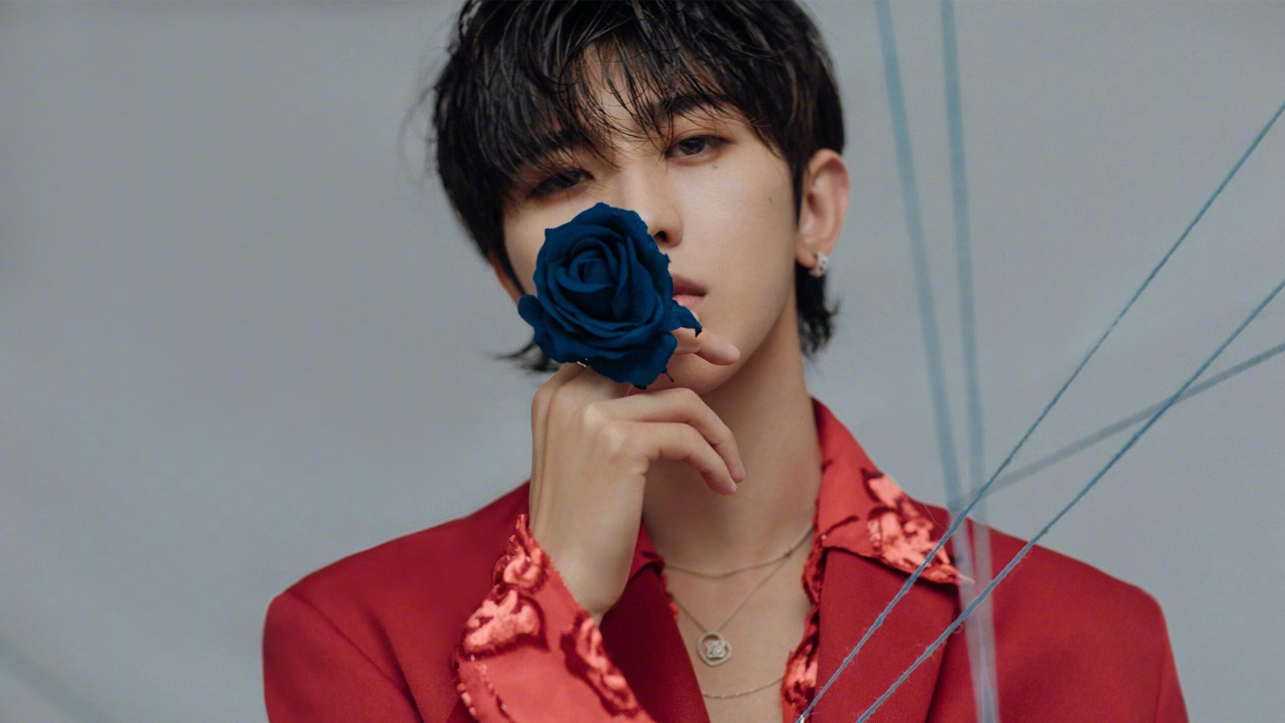 球队通过心理辅导缓解比赛压力提升临场决策与专注力,足球心理训练对于青少年球员产生的影响